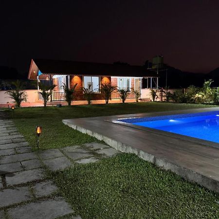 Villa S K Farm Poinad Esterno foto