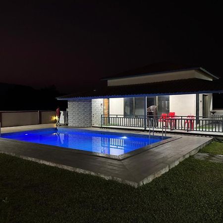 Villa S K Farm Poinad Esterno foto