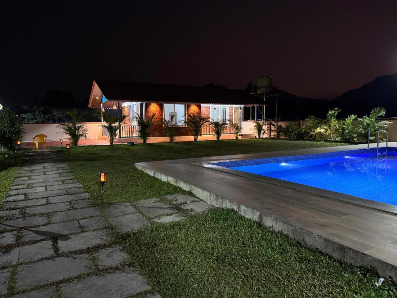 Villa S K Farm Poinad Esterno foto